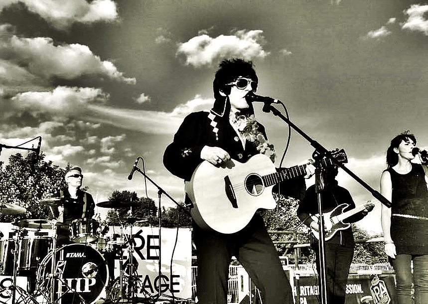 Harry Isaac Presley - Elvis Tribute Artist